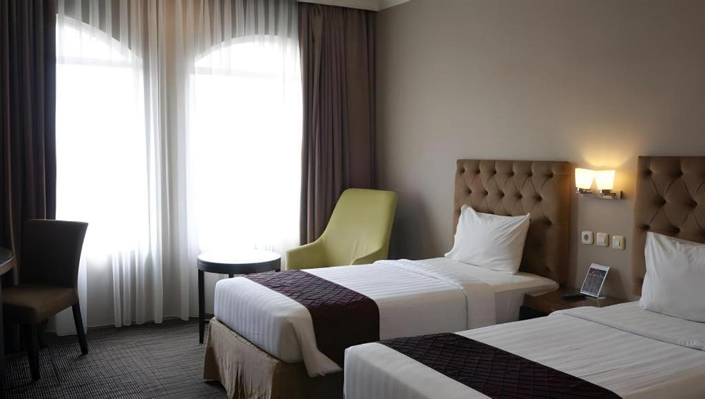 The Mirah Hotel Bogor Exterior photo