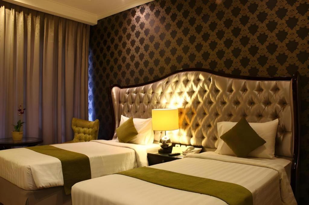 The Mirah Hotel Bogor Exterior photo