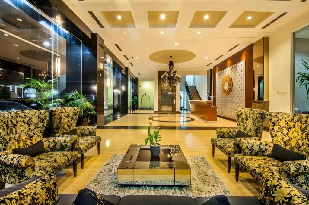 The Mirah Hotel Bogor Exterior photo